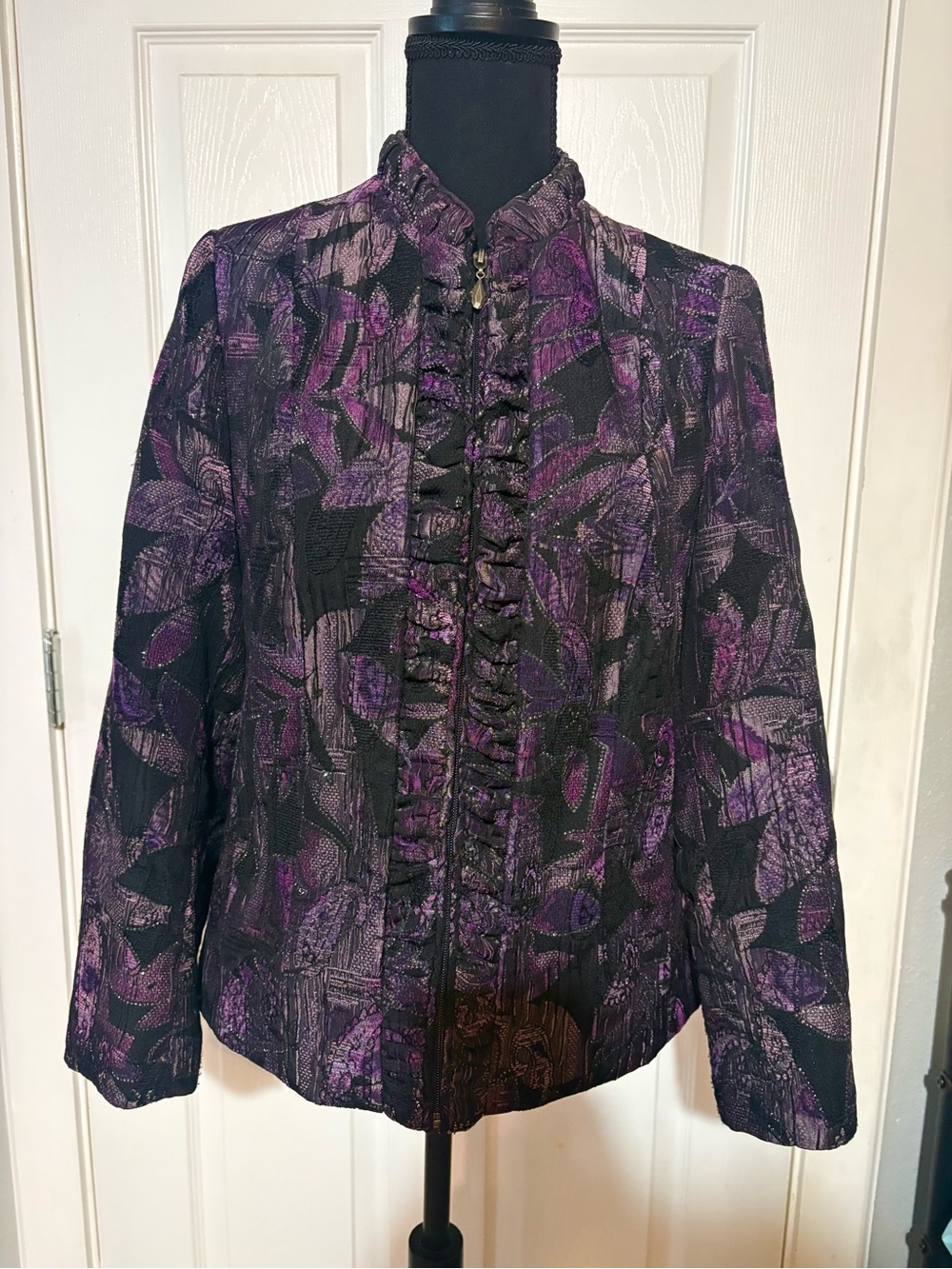 Vintage TanJay Floral Tapestry Jacquard Zip Jacket Purple Black SZ 6P